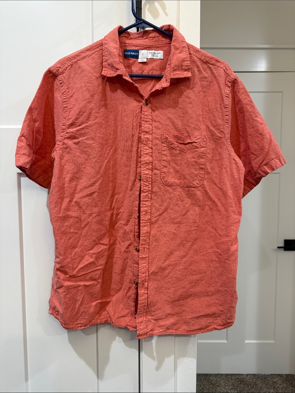 Old Navy Men's Short-Sleeve Button-Down Shirt — Coral